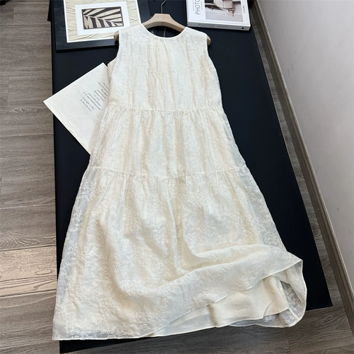 Платье без рукавов без рукавов, жилет, длинная юбка, с вышивкой, круглый воротник