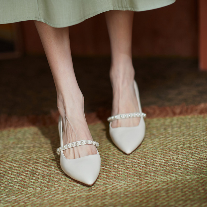 Pointed Mary Rare Shoes Retro Style High Heels White Shallow Mouth Single Shoes Woman 2021 New Herbenwind pearl