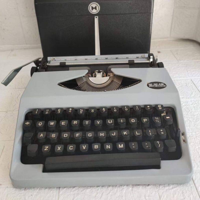 Hero Typewriter, All-Metal Body, Normal Use, Orange, Limited Edition, Artistic Retro Collection, Vintage Item