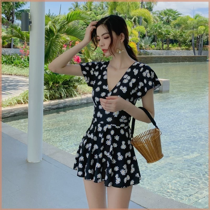 Nữ một mảnh bảo thủ mỏng che bụng suối nước nóng sexy bơi trong gió tiên quạt đồ bơi học sinh - Bộ đồ bơi One Piece