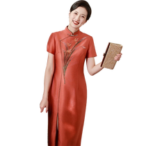 One hundred years (Spring Festival Gala) Chinese mothers cheongsam wedding banquet young high-end happy mother-in-law dress daily wearable for women