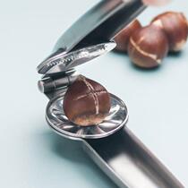 Cme peeler chestnut shelling shelling machine small household chestnut opening knife dynamic peeling chestnut artifact peeling