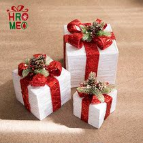 Hromeo Christmas scene gift bag decoration three-piece white gold gift box window decoration props