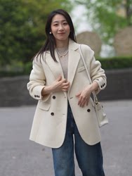 2023 Spring New Thick Blazer Women's Hepburn Style Short Wool Jacket for Small People