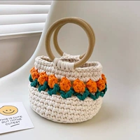 Молоко бывшее белое сладкое оранжевое отверстие синее [круглый деревянный ручной кубик] большой материальный пакет