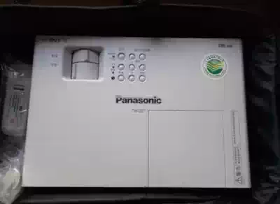 Panasonic used projector HD highlight home 3D home theater smart WIFI daytime projector 1080p