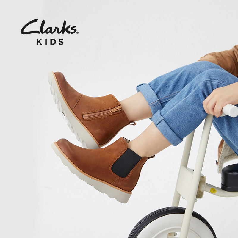 限0-2点 Clarks 其乐 Crown Halo 中大童时尚切尔西短靴 双重优惠折后￥199包邮 24-35.5码4色可选