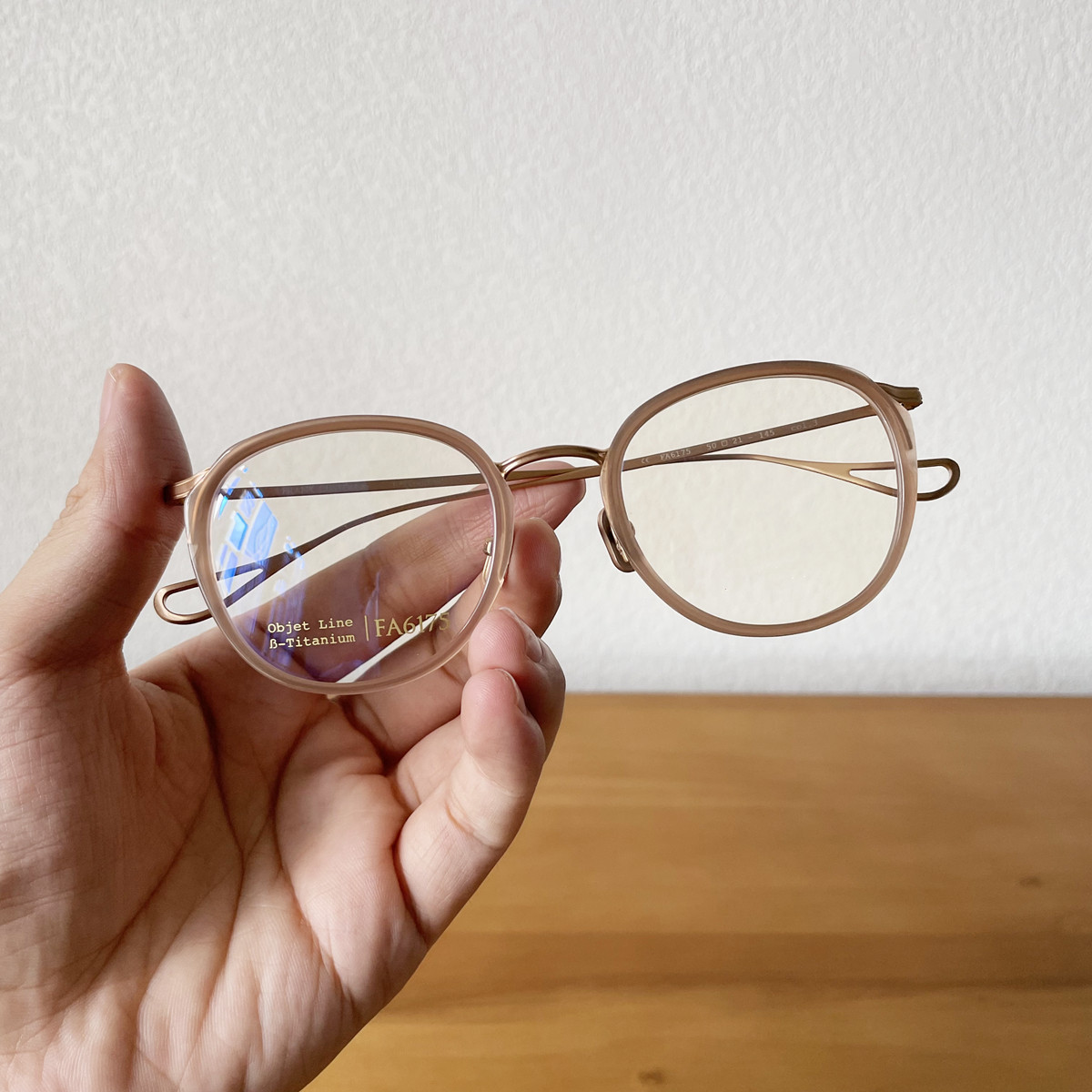 South Korea Titanium Metal Handmade Glasses Round Transparent Woman's Near Lens Frame Ultralight Art can be matched with anti-Blu-ray lenses