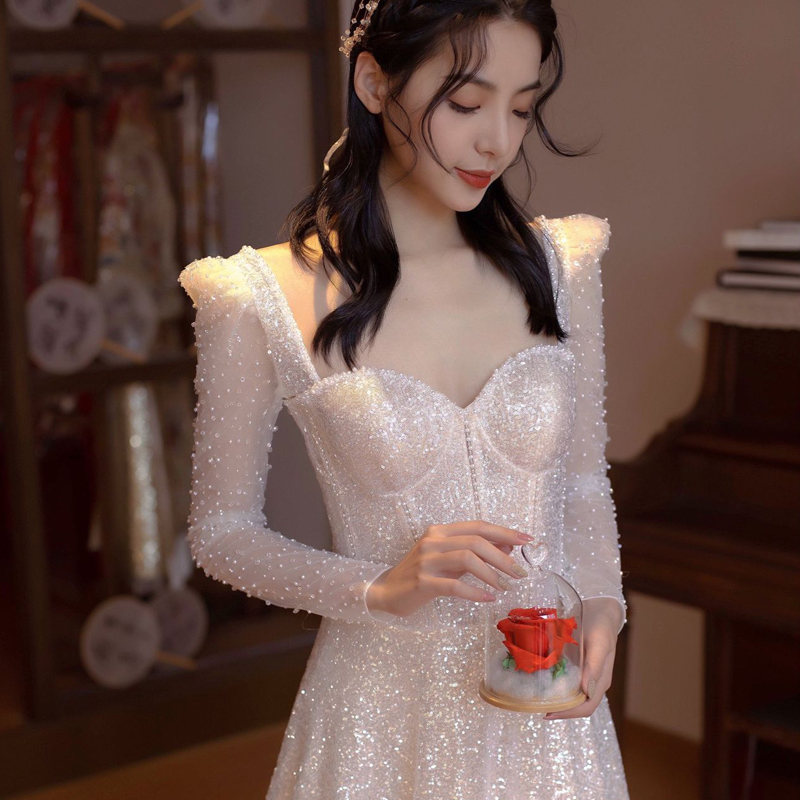 The French style 2022's new temperamental square collar fairy dream trailing little sub-engaged foreign dress bride wedding gown