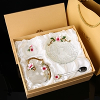 Красный приветственный весенний цветочный карлик+эмалевая ложка+картон+подарочная коробка