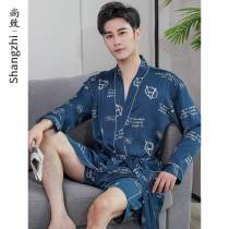 Korean summer mens nightgown ice silk thin section simulation silk pajamas short sleeve loose English pattern bathrobe set