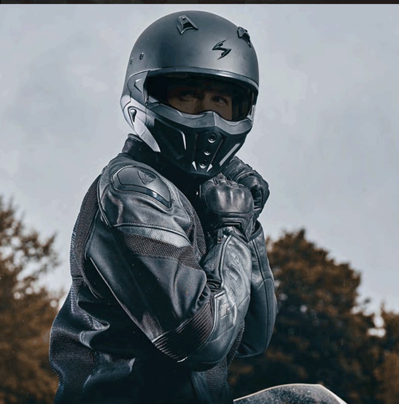 American Scorpion scorpion warrior locomotive Harley retro locomotive full-covered helmet helmet original import