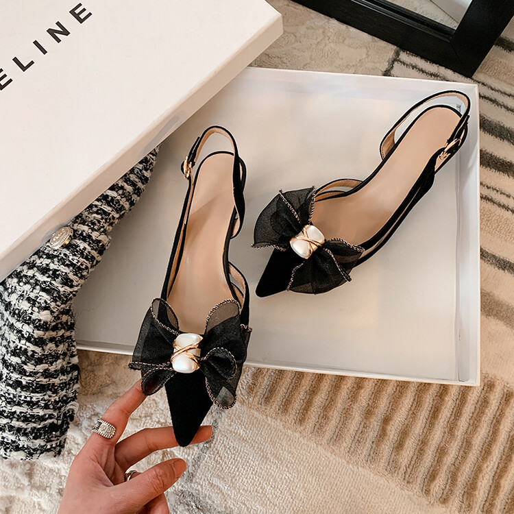 OMG ~ French elegant temperament butterfly knot high heel tip Baotou lined with fine heel sandal
