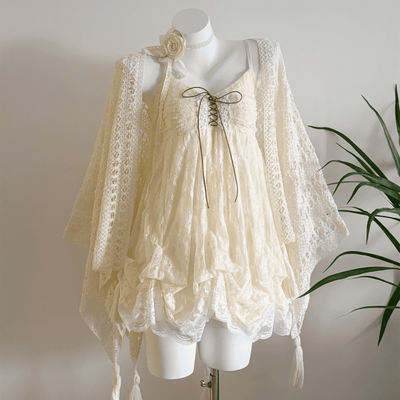 Two pieces of French retro lace flower bud dresses, a stunning summer vacation style travel outfit, a shawl and halter dress set
