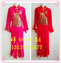 Modern dance fan dance 2018 new Yangko waist drum dance performance National stage costume square dance performance female