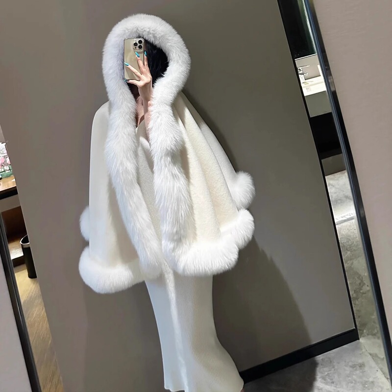 Women's Shawl for Autumn and Winter, 26 New Styles, Fashionable and High-End, Faux Fox Fur, Thickened, Warm, Hooded Cape