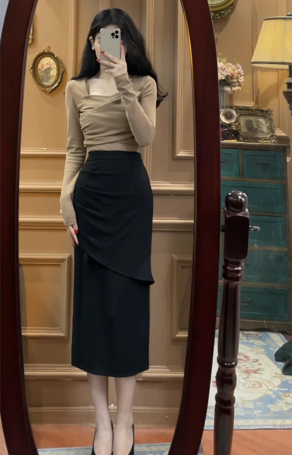 Футболка, весенний приятный телу лонгслив, сексуальное демисезонное термобелье, квадратный вырез, облегающий крой 