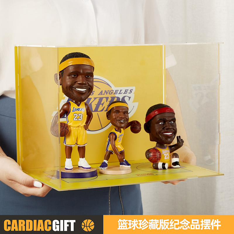 Basketball star Kobe Curry James Harden Handen Handling to host the surrounding memorial for the seventh-eve Valentine's Day Gift