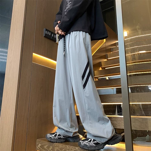 Красная форма, нейлоновые быстросохнущие летние штаны, в американском стиле