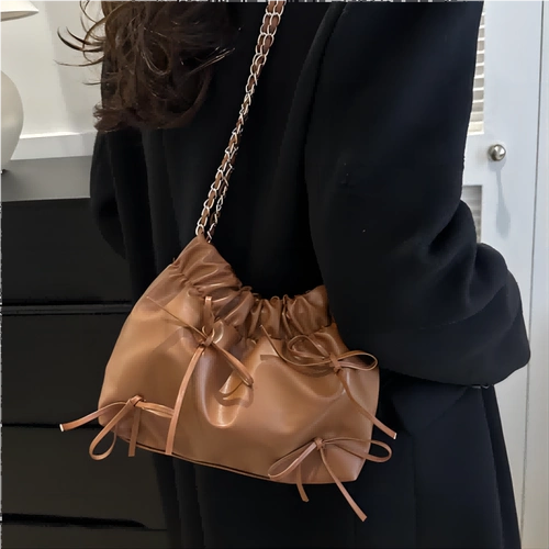 Сумка на одно плечо, небольшая сумка, сумка через плечо, модная универсальная цепь с бантиком, мусорный мешок, ремешок для сумки, сумка подмышку, коллекция 2023
