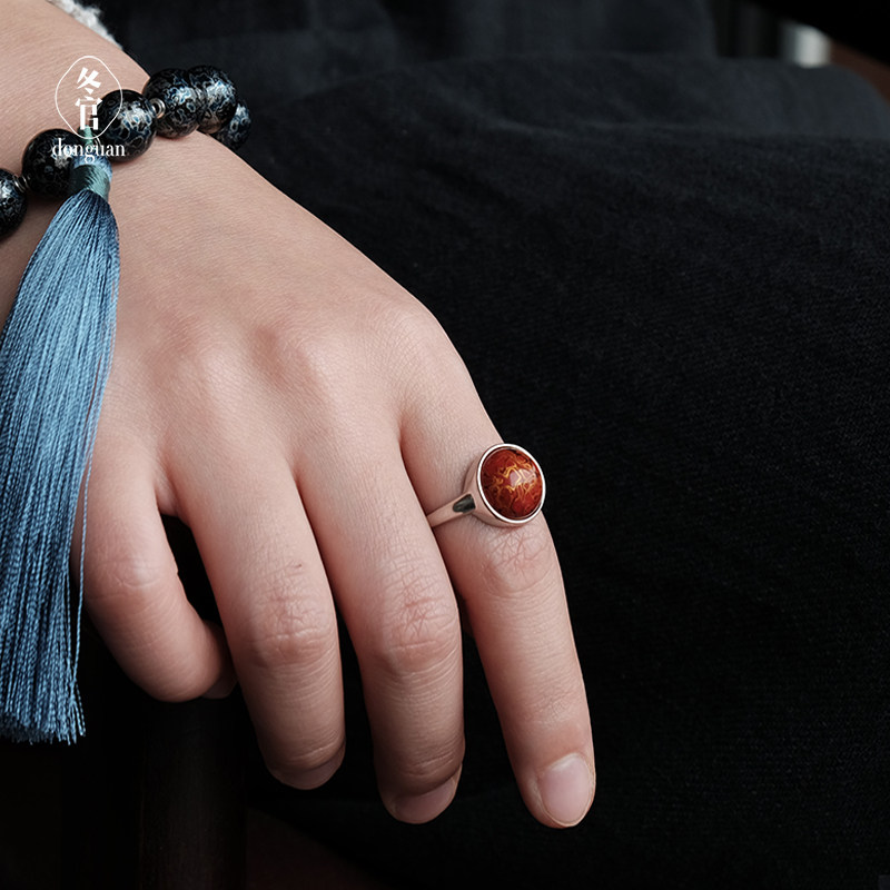 Winter Official Great Lacquer Advanced Sensation Opening Ring Female small crowdDesign Fashion personality Brief about lukewarm wind retro