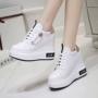 2017 mới mùa xuân và mùa thu Hàn Quốc phiên bản tăng 12 cm cao để giúp giày của phụ nữ đáy dày pin nhỏ màu trắng giày thủy triều sinh viên giày thể thao boot cao cổ nữ zara
