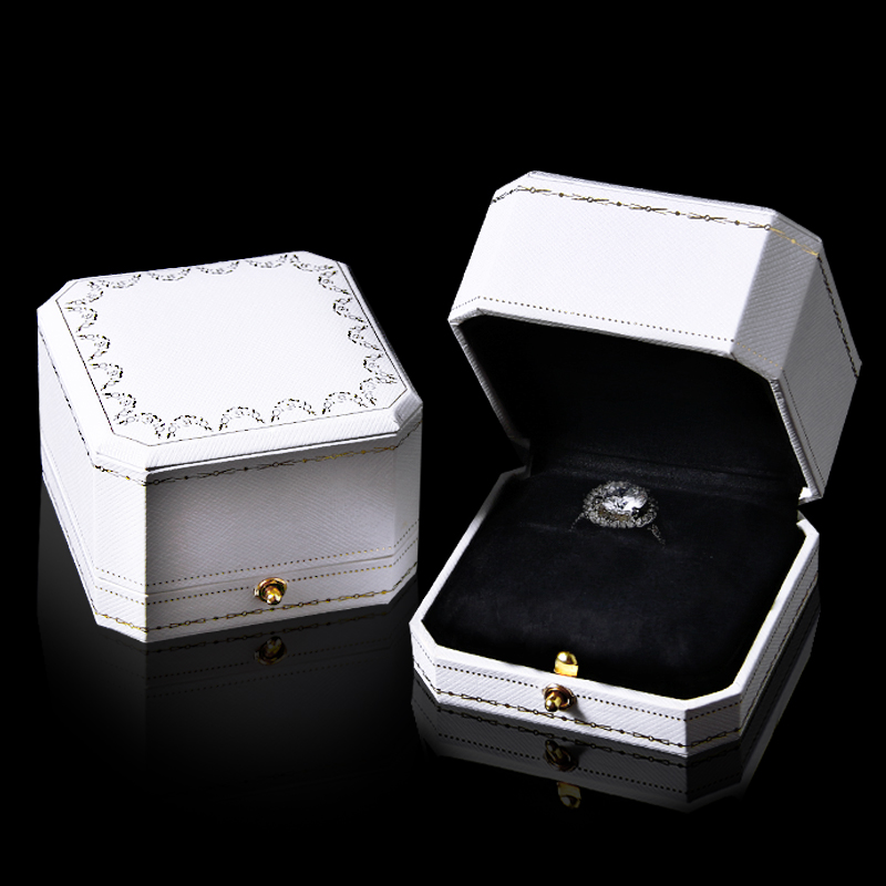 Boite à bijoux OTHER   - Ref 3106232 Image 1