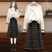  Plus size womens clothing autumn and winter 2021 new fat sister temperament is thin and age-reducing knitted sweater skirt two-piece suit