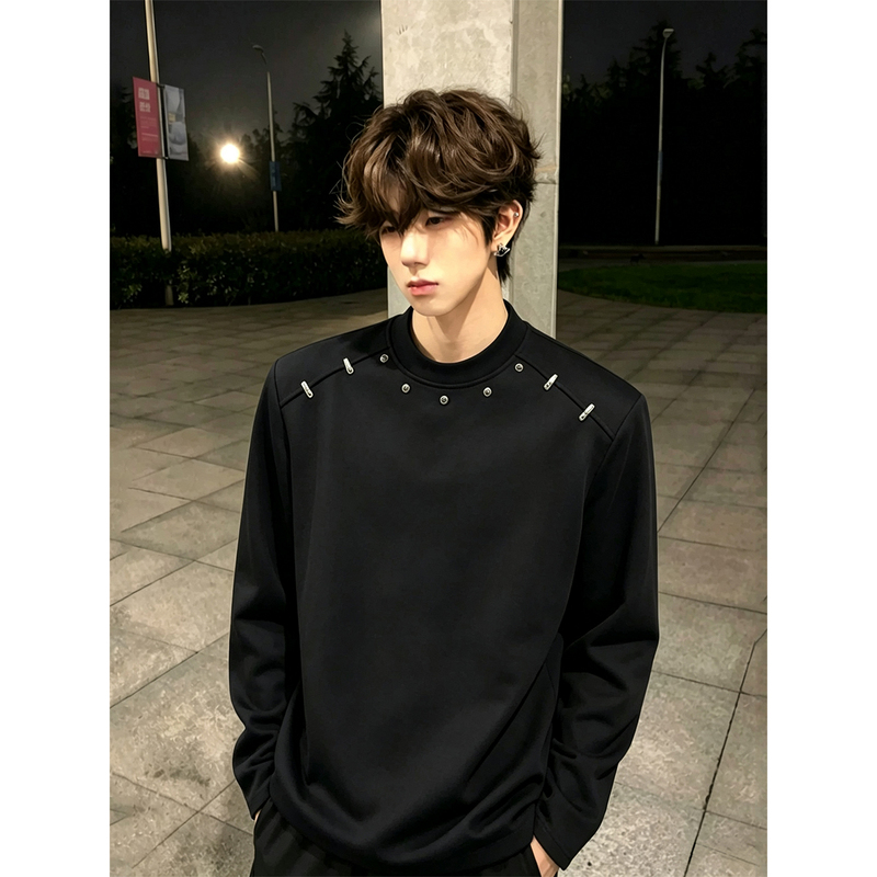 Macho-Style Black Padded Shoulder Sweatshirt for Men, Autumn and Winter Style, Heavy-Duty Design, American High Street Style, Regular Shoulder Long-Sleeve T-Shirt
