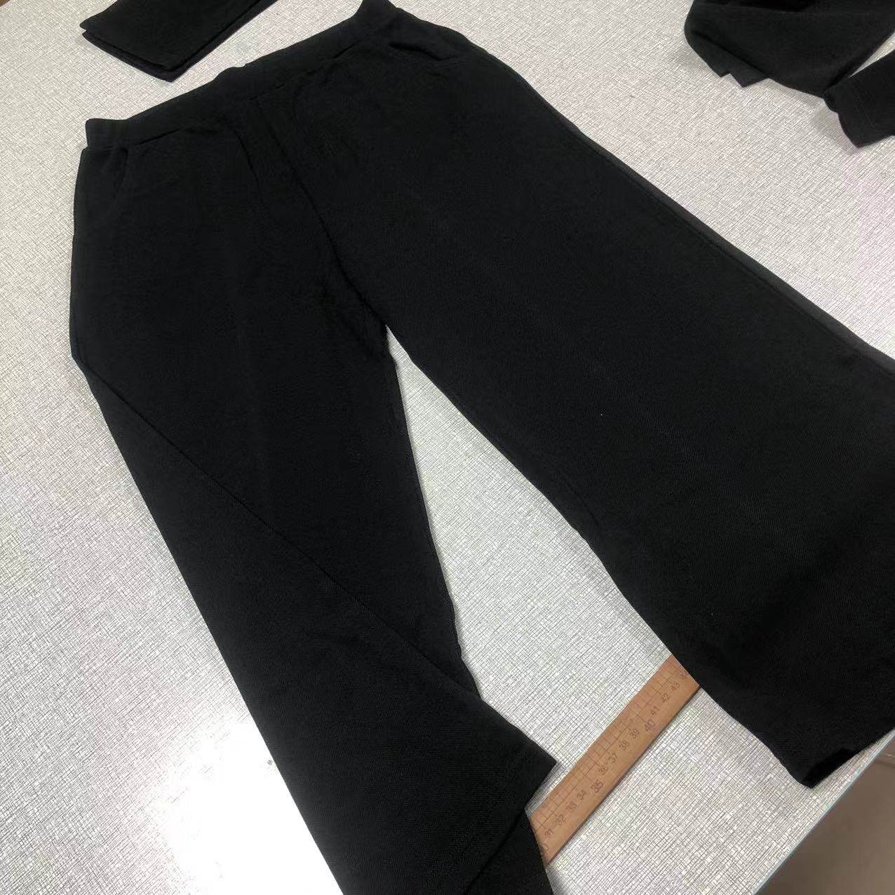 2022 new product 100% mulberry silk knitted silk heavy jewelry eight points culottes A1959