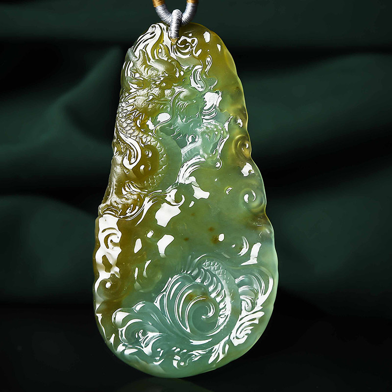 Preferably Jiajia Emerald Private Customized Natural A stock emerald wool material original stone fish culture dragon design Reference name Division I