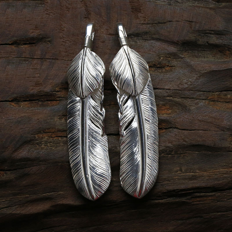 Bull blunt Seiko Takaqiao silver feather necklace pendant 925 pure silver original inscription handicraft couples and women