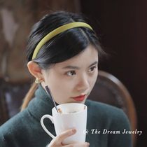 Paris Department Store satin pure color minimalist Temperament Retro Oppressive Hair Stirrup Haircut Head Stirrup Midsummer Night Dream