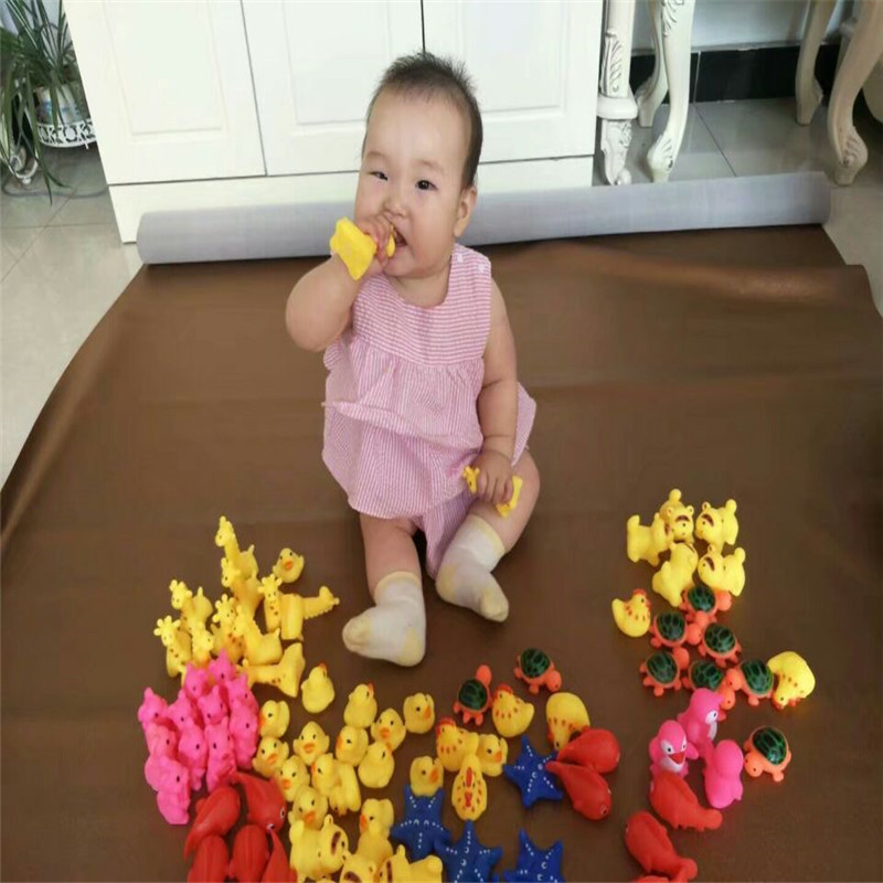 Pet cat dog vocal toy silicone toy pet toy pinch gọi là đồ chơi tắm chuột đồ chơi cho mèo