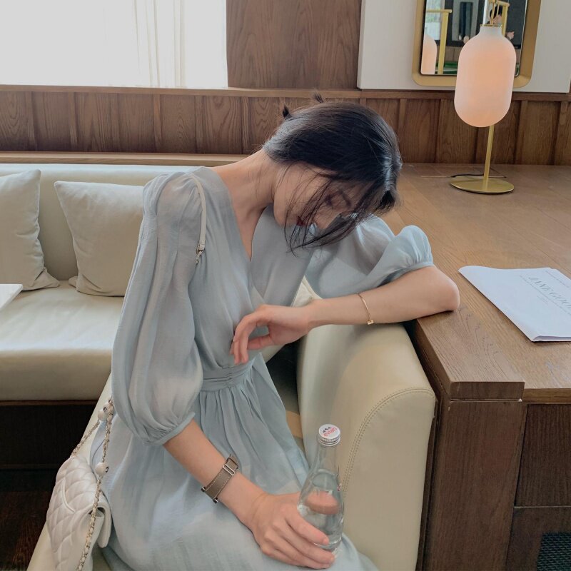 Fa-style first love sweet and windy women 2021 Summer New temperament Gentle Wind slim fit waist V Led Snowspun Princess Dress