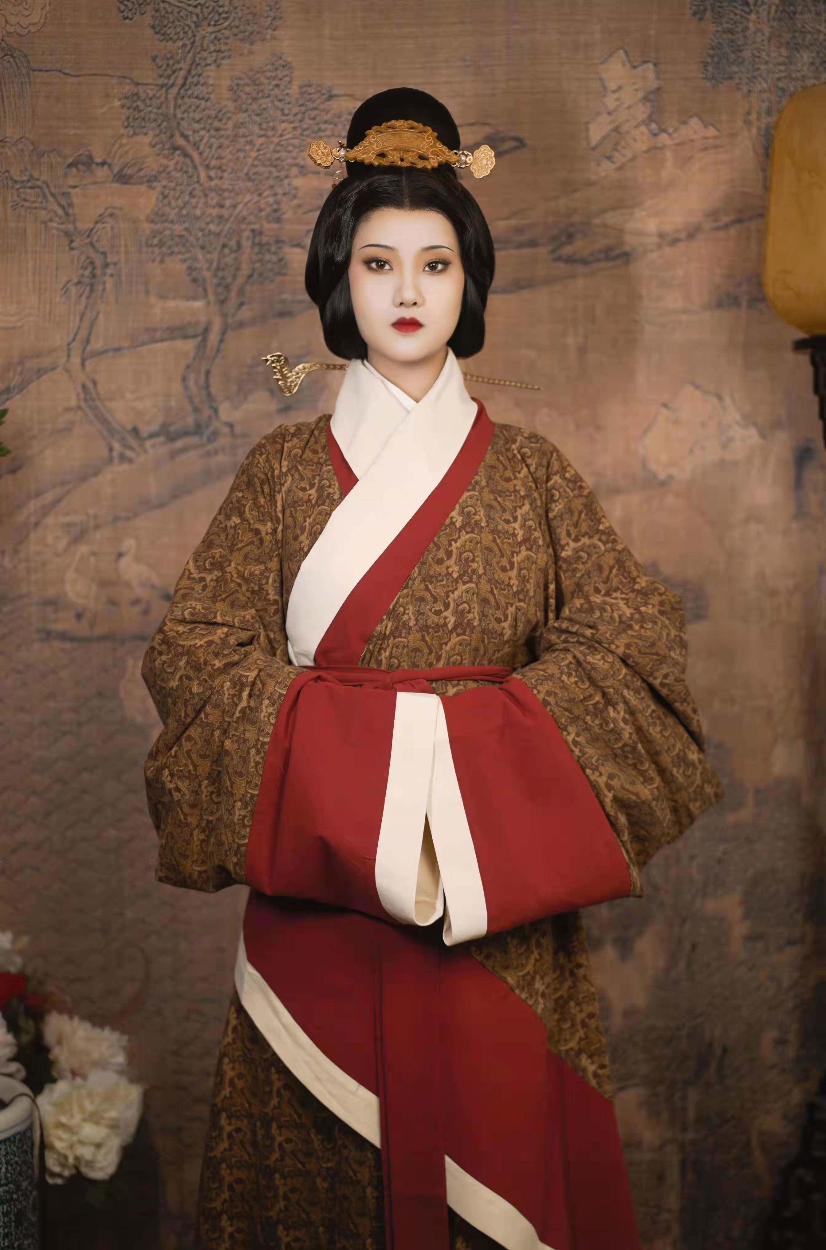 怀谷居昭君复原款马王堆曲裾战国袍！汉服界天花板+国风美学新宠！-汉服定制-淘宝好物网