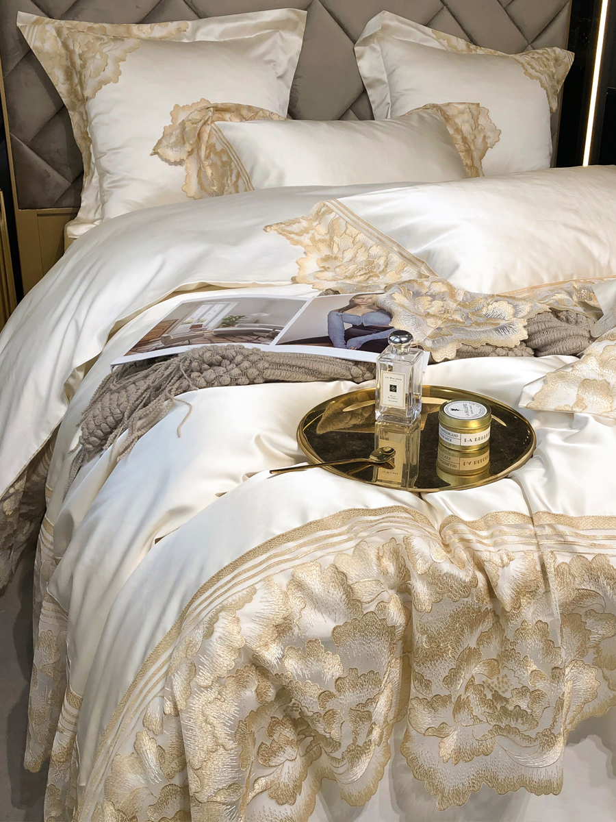 High-end European style four pieces Real Silk Cotton Palace Tinting Windlace Pure Cotton Full Cotton Quilt Cover Villa Single Double Bed