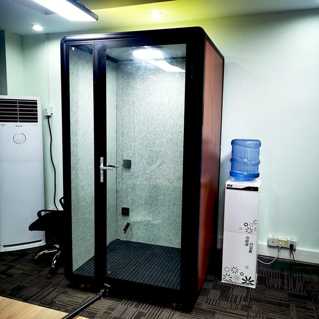 Home mobile detachable soundproofing room silent warehouse office telephone booth piano room live broadcast room recording studio sleeping cabin