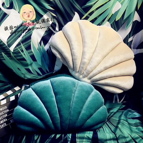 Выход бархатной оболочки подушки Fra*c.. Та же подушка офисная сеть подушки северной европейской ветровой кровати обратно с сердечником