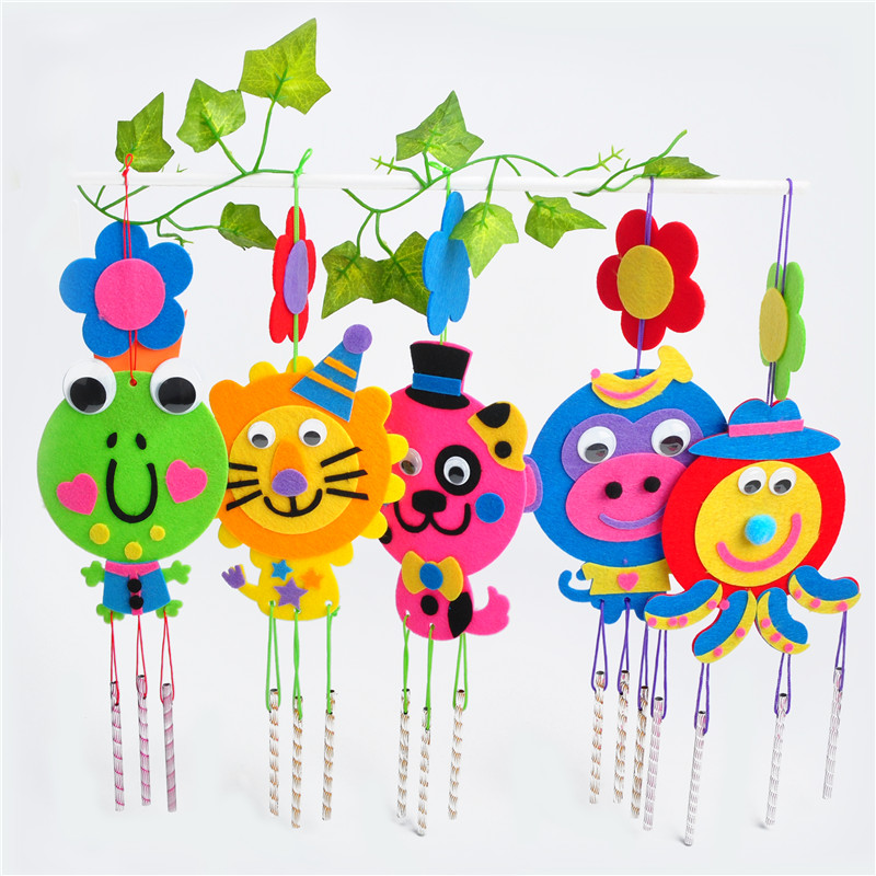 New Year's children DIY handmade wind chimes as material package kindergarten non-woven three-dimensional stickers wind chimes ornaments