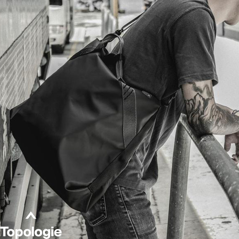 Japan Topologie Mountain Department Rope Tote Dry waterproof single shoulder handbag Hong Kong Direct Mail