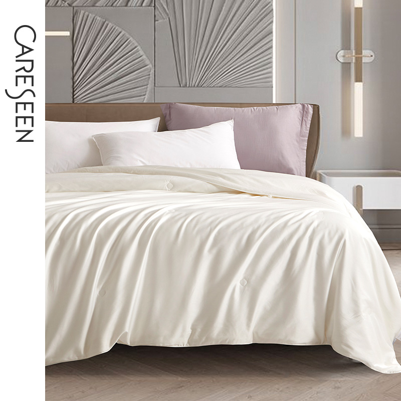 Concord silk quilted by 100% mulberry silk full cotton summer cold quilted by the core double silk quilted quilt for home spring and autumn