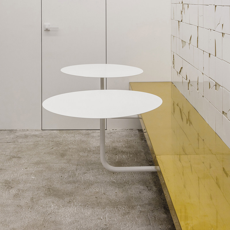 Nordic Iron Art Milk Tea Shop Happy Tea Cafe Themed Dining Room Creative Personality cassette Design Wall Round Table