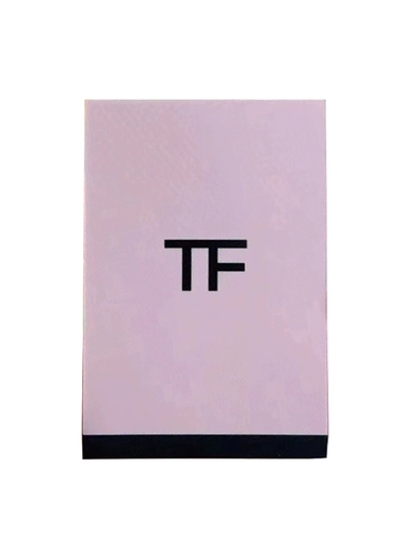 Новый продукт ~ Томфорд Том Форд Форд TF Powder Plate Four -Color Eyd Shadow 01 Абрикосовый поднос чай 35 27 30 36 03