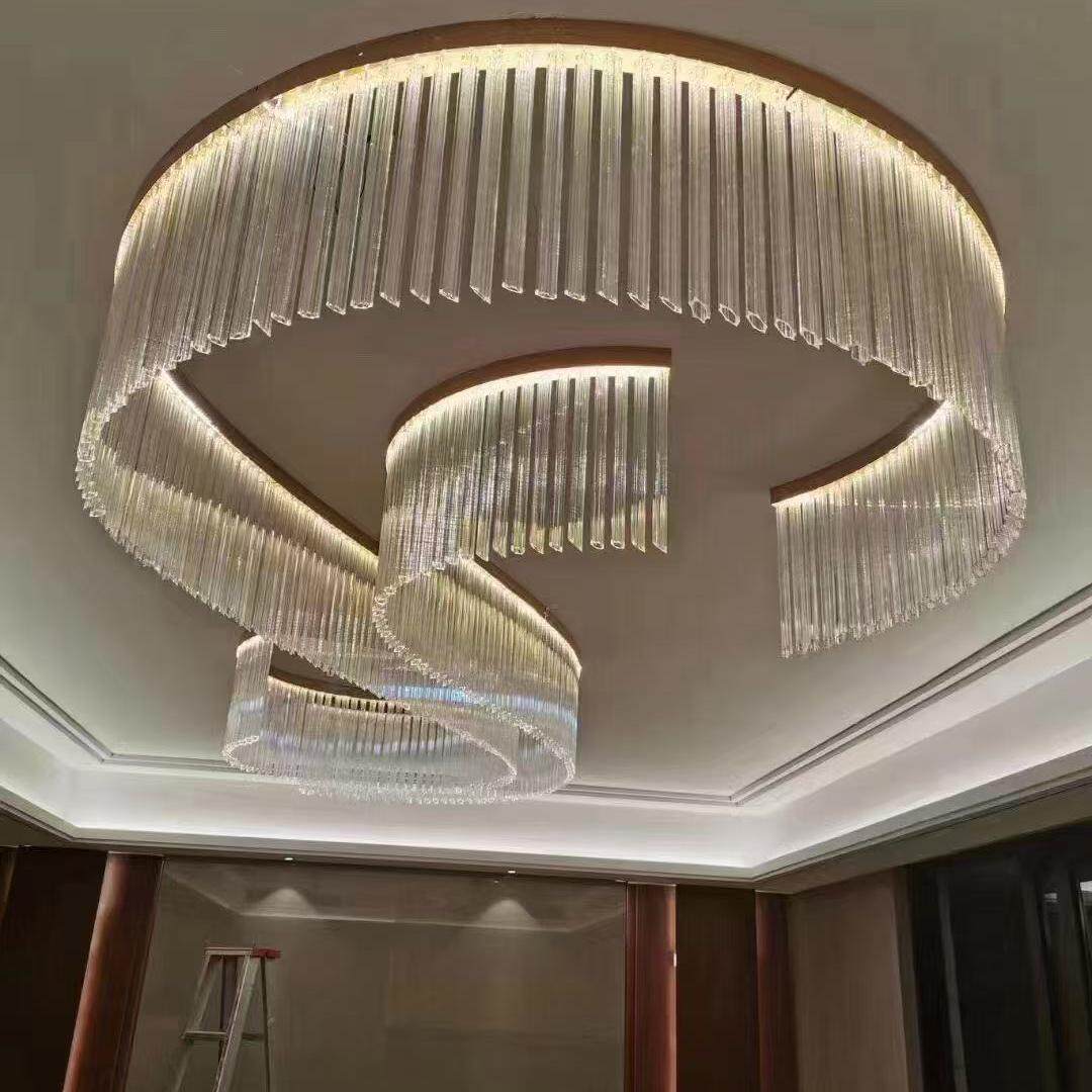 如何选择适合的新款欧式水晶吊灯布置婚庆？