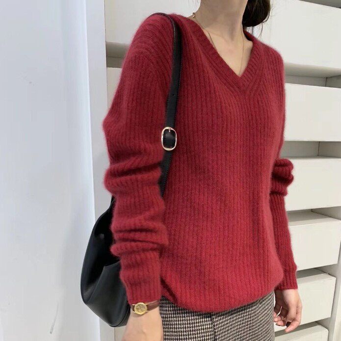 Christmas red sleeve V - collar sweater lazy wind 2022 new loose outer wear knitting blouse
