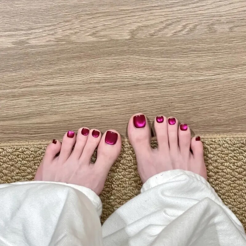 Dragon Fruit Color Cat-Eye Style Toenails, Pure Handmade Wearable Nails, Rose Red Toenail Patches, Waterproof, Suitable for Pregnant Women Dragon Fruit Color Cat-Eye Style Toenails, Pure Handmade Wearable Nails, Rose Red Toenail Patches, Waterproof, Suitable for Pregnant Women
