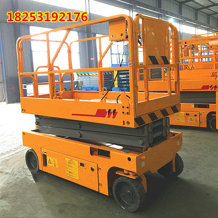 Mobile scissor-type electric hydraulic lift unloading pig platform vehicle-mounted fixed self-propelled aerial work lifting platform