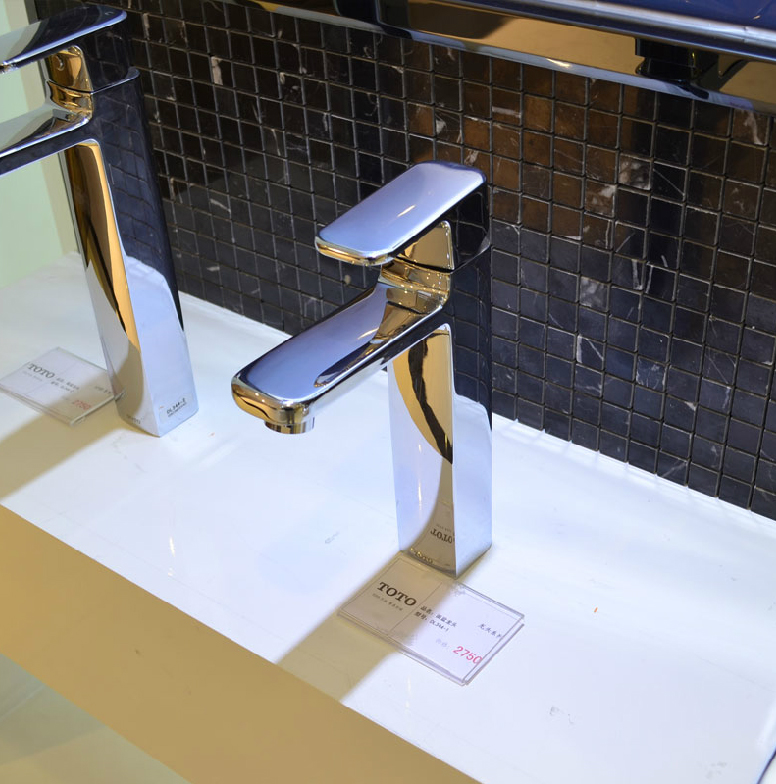 TOTO bathroom faucet washbasin with single handle double mixing hot and cold faucet DL344 -1 -2