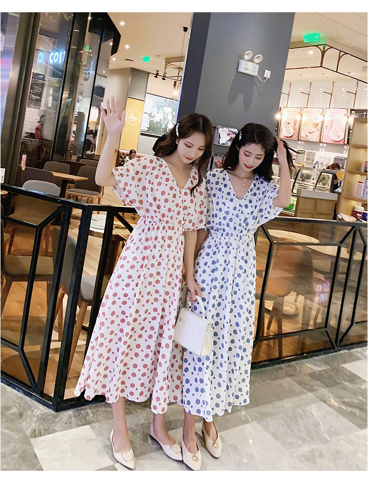 VK旗艦店 韓國風氣質復古波點V領雪紡圓點短袖洋裝